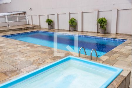 Apartamento à venda com 90m², 3 quartos e 2 vagasPiscina