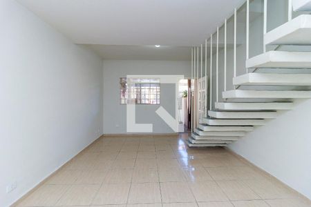 Sala de casa para alugar com 2 quartos, 93m² em Santo Amaro, São Paulo