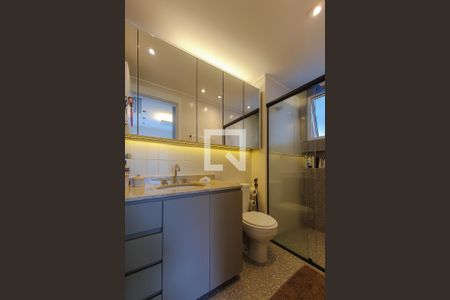 Apartamento à venda com 161m², 2 quartos e 1 vaga Apartamento à venda com 161m², 2 quartos e 1 vagaQuarto 2 Suite Banheiro