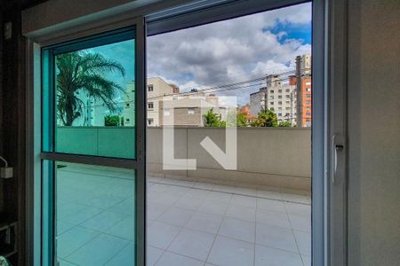 Apartamento à venda com 161m², 2 quartos e 1 vaga Apartamento à venda com 161m², 2 quartos e 1 vagaQuarto 2 Suite Varanda