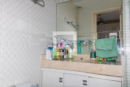 Apartamento à venda com 65m², 2 quartos e 1 vagaBanheiro da Suíte