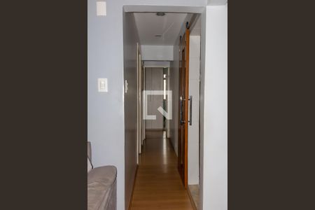 Corredor de apartamento à venda com 2 quartos, 65m² em Engenho de Dentro, Rio de Janeiro