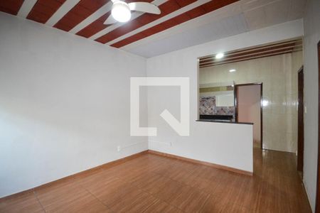 sala de casa para alugar com 2 quartos, 70m² em Jardim Tropical, Nova Iguaçu
