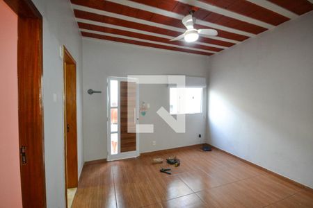 sala de casa para alugar com 2 quartos, 70m² em Jardim Tropical, Nova Iguaçu