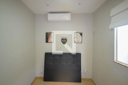 Quarto 1 de casa para alugar com 2 quartos, 70m² em Jardim Tropical, Nova Iguaçu