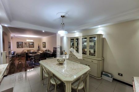 Casa à venda com 250m², 3 quartos e 2 vagasSala de Jantar