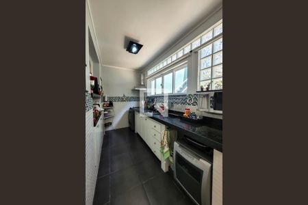 Casa à venda com 250m², 3 quartos e 2 vagasCozinha