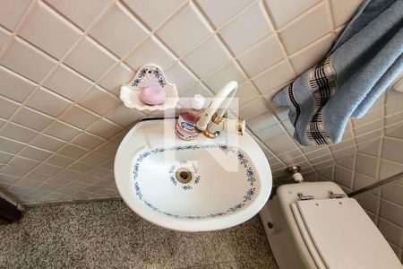 Casa à venda com 250m², 3 quartos e 2 vagasLavabo