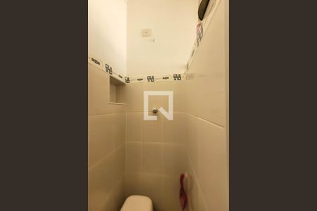 Casa à venda com 250m², 3 quartos e 2 vagasBanheiro de serviço