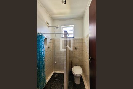 Casa à venda com 250m², 3 quartos e 2 vagasBanheiro Quarto de hospedes