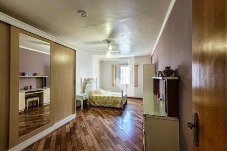 Casa à venda com 250m², 3 quartos e 2 vagasQuarto 1