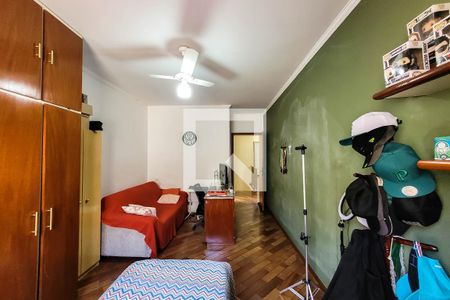 Casa à venda com 250m², 3 quartos e 2 vagasQuarto 2