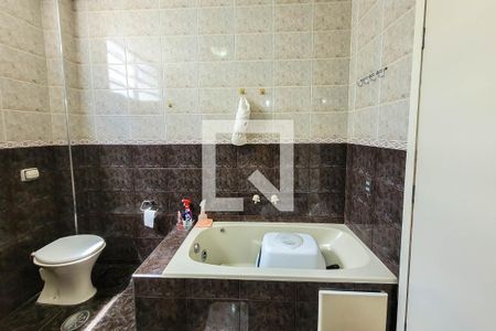 Casa à venda com 250m², 3 quartos e 2 vagasBanheiro Social