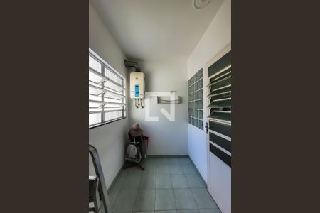 Casa à venda com 250m², 3 quartos e 2 vagasBanheiro Quarto 3 - Suíte