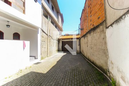 Casa para alugar com 240m², 3 quartos e 2 vagasQuintal