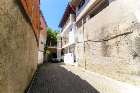 Casa para alugar com 240m², 3 quartos e 2 vagasQuintal