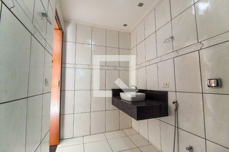 Casa para alugar com 240m², 3 quartos e 2 vagasBanheiro da Suíte 1