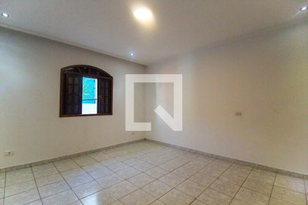 Casa para alugar com 240m², 3 quartos e 2 vagasQuarto 3