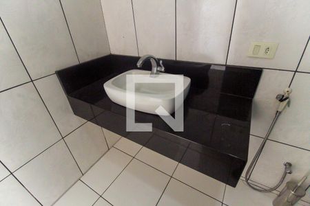 Casa para alugar com 240m², 3 quartos e 2 vagasBanheiro da Suíte 1