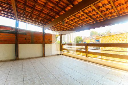 Casa para alugar com 240m², 3 quartos e 2 vagasTerraço