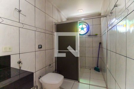 Casa para alugar com 240m², 3 quartos e 2 vagasBanheiro da Suíte 1