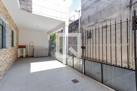 Casa para alugar com 70m², 3 quartos e 1 vaga Casa para alugar com 70m², 3 quartos e 1 vagaGaragem e Área de Serviço