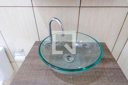 Casa para alugar com 70m², 3 quartos e 1 vaga Casa para alugar com 70m², 3 quartos e 1 vagaBanheiro da Suíte