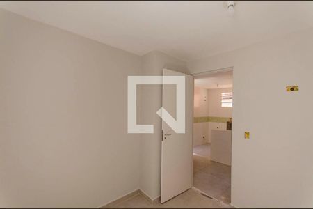 Quarto  de casa de condomínio para alugar com 1 quarto, 28m² em Vila Nhocune, São Paulo