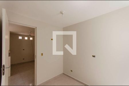 Quarto  de casa de condomínio para alugar com 1 quarto, 28m² em Vila Nhocune, São Paulo
