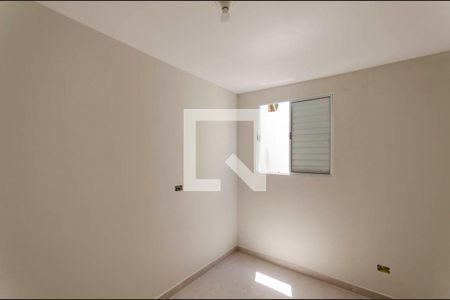 Quarto  de casa de condomínio para alugar com 1 quarto, 28m² em Vila Nhocune, São Paulo