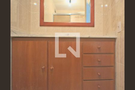 Banheiro de kitnet/studio para alugar com 1 quarto, 42m² em Botafogo, Campinas