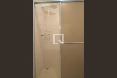 Banheiro de kitnet/studio para alugar com 1 quarto, 42m² em Botafogo, Campinas