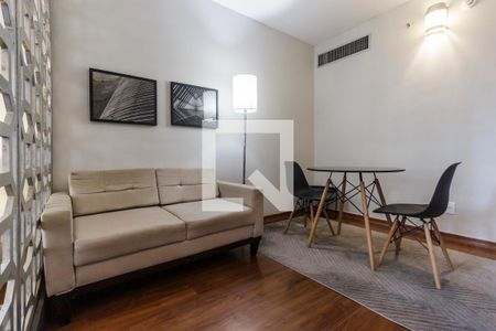 Sala de TV de apartamento para alugar com 1 quarto, 50m² em Alphaville Industrial, Barueri