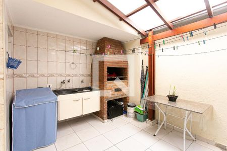 Casa para alugar com 135m², 4 quartos e 2 vagasChurasqueira e Área de Serviço