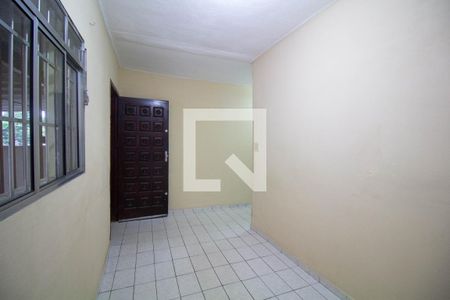 Sala de casa para alugar com 2 quartos, 60m² em Vila Campanela, São Paulo