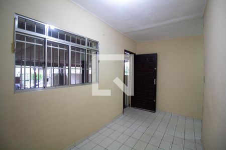 Sala de casa para alugar com 2 quartos, 60m² em Vila Campanela, São Paulo