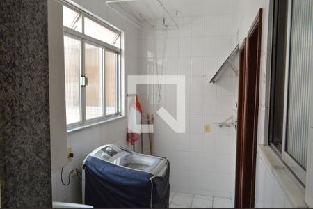 Apartamento à venda com 130m², 3 quartos e 2 vagasÁrea de Serviço