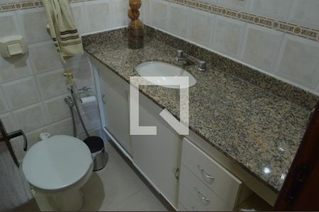 Banheiro da Suíte de apartamento à venda com 3 quartos, 130m² em Tanque, Rio de Janeiro