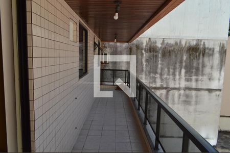 Varanda de apartamento à venda com 3 quartos, 130m² em Tanque, Rio de Janeiro