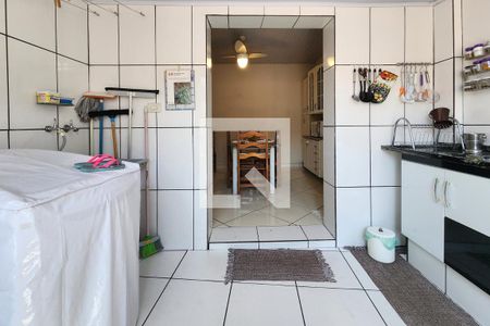 Casa à venda com 102m², 3 quartos e 2 vagasCozinha