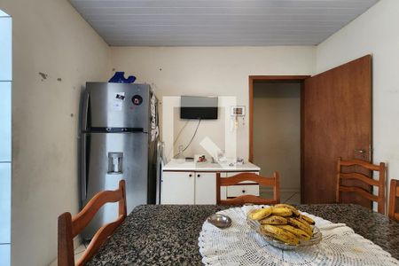 Casa à venda com 102m², 3 quartos e 2 vagasCozinha