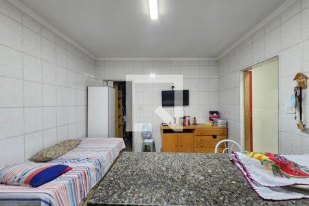 Casa à venda com 102m², 3 quartos e 2 vagasCozinha / Quarto