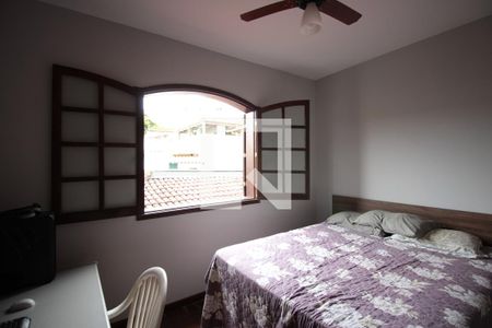 Casa à venda com 240m², 5 quartos e 8 vagasQuarto 1