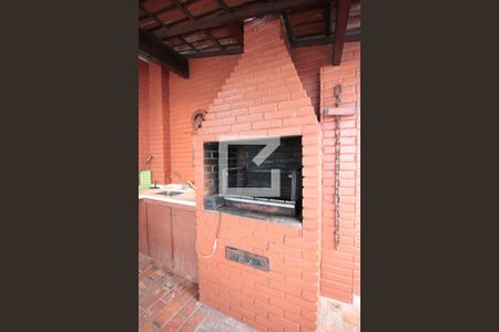 Casa à venda com 240m², 5 quartos e 8 vagasÁrea Gourmet