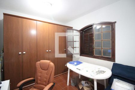 Casa à venda com 240m², 5 quartos e 8 vagasQuarto 3