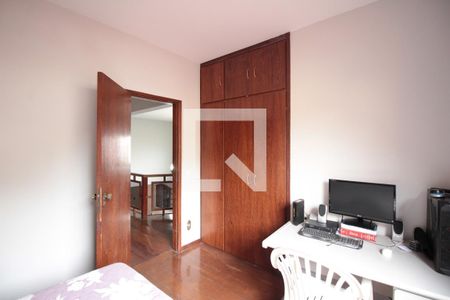 Casa à venda com 240m², 5 quartos e 8 vagasQuarto 1