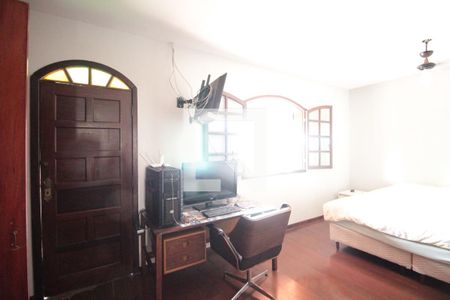 Suite de casa à venda com 5 quartos, 240m² em Santa Amélia, Belo Horizonte