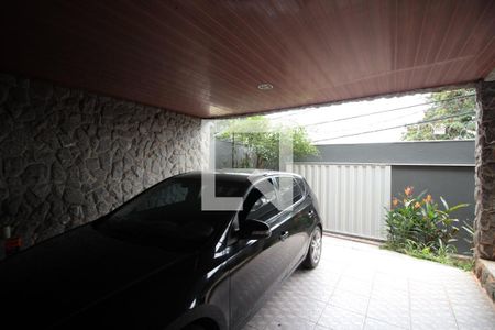 Casa à venda com 240m², 5 quartos e 8 vagasGaragem