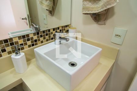 Apartamento à venda com 53m², 2 quartos e 1 vagaBanheiro Social - Detalhe