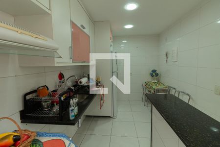 Cozinha de casa de condomínio à venda com 4 quartos, 90m² em Méier, Rio de Janeiro